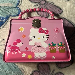 Hello Kitty Tin Purse🎀🦄